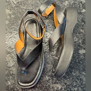 Madewell The Cooper Thong Sandal black leather size 6.5 medium